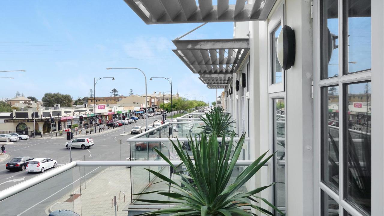 Semaphore Splash Apartments Port Adelaide Extérieur photo