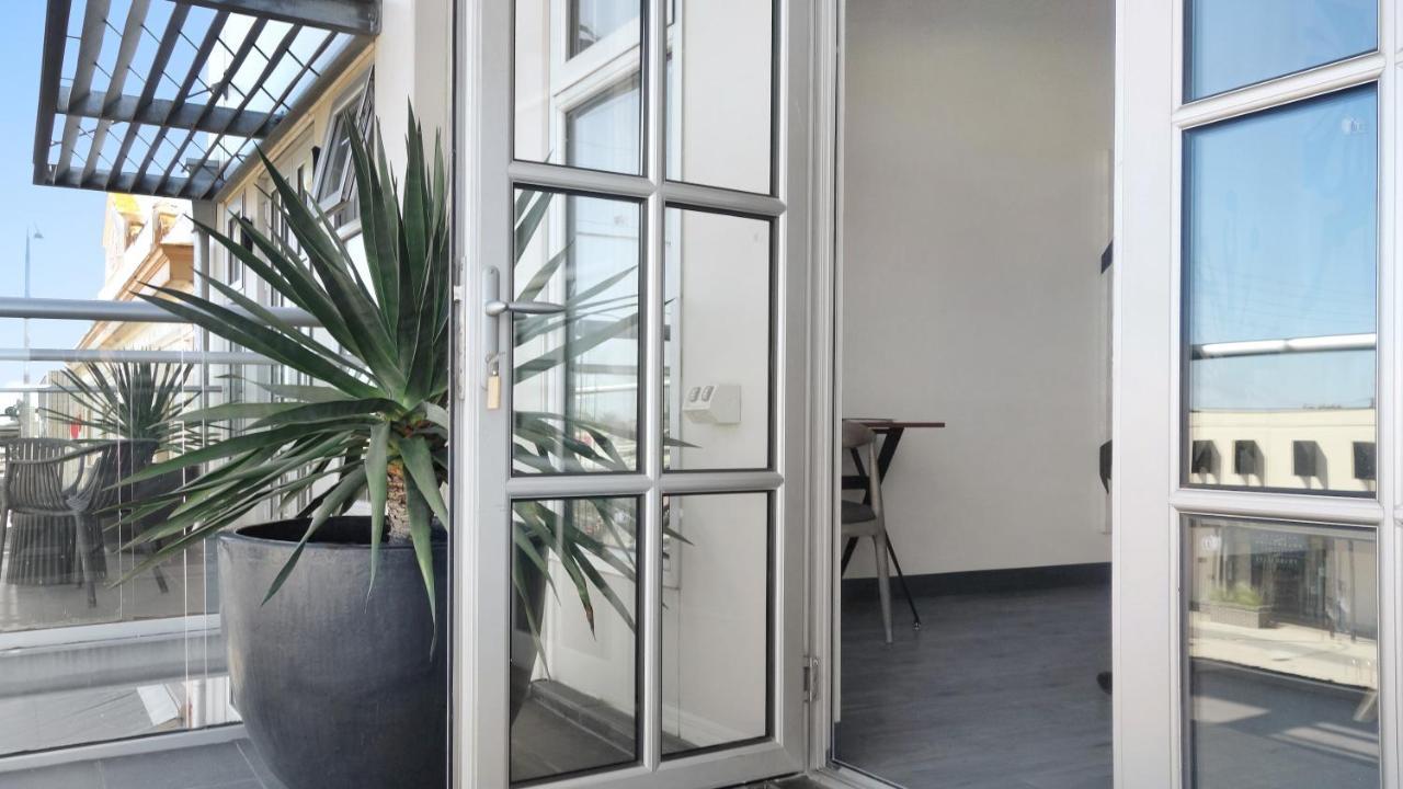 Semaphore Splash Apartments Port Adelaide Extérieur photo