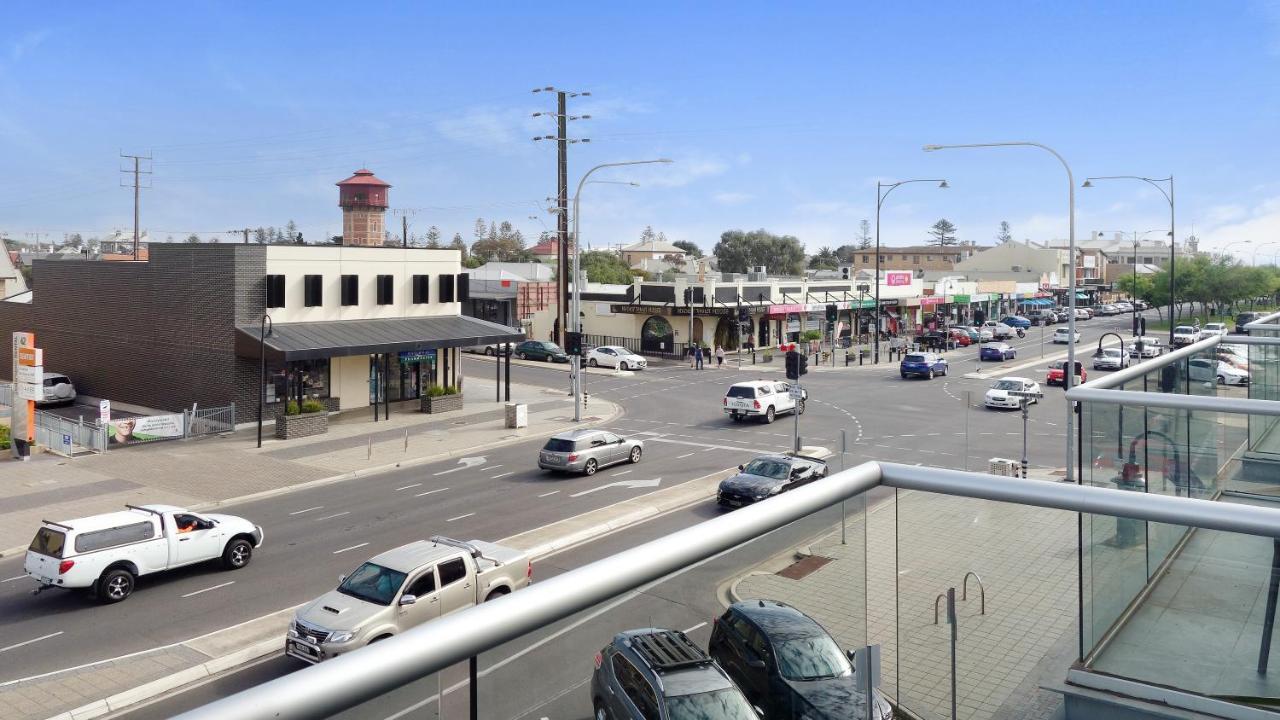 Semaphore Splash Apartments Port Adelaide Extérieur photo