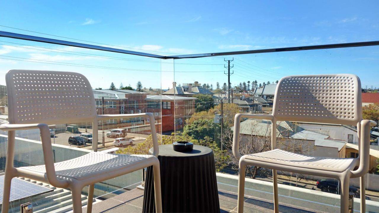 Semaphore Splash Apartments Port Adelaide Extérieur photo