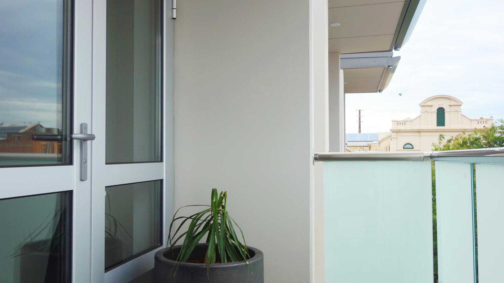 Semaphore Splash Apartments Port Adelaide Extérieur photo